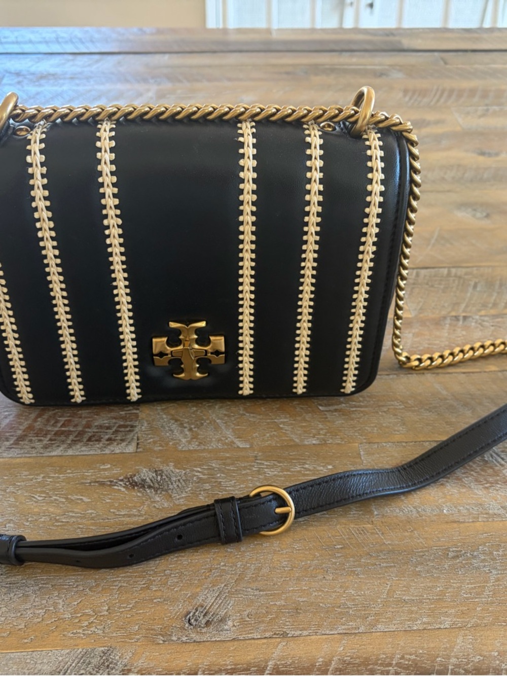 Tory Burch Black Leather Bag with Boho Stitching - Picture 5 of 5